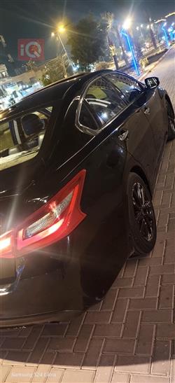 نيسان ألتيما